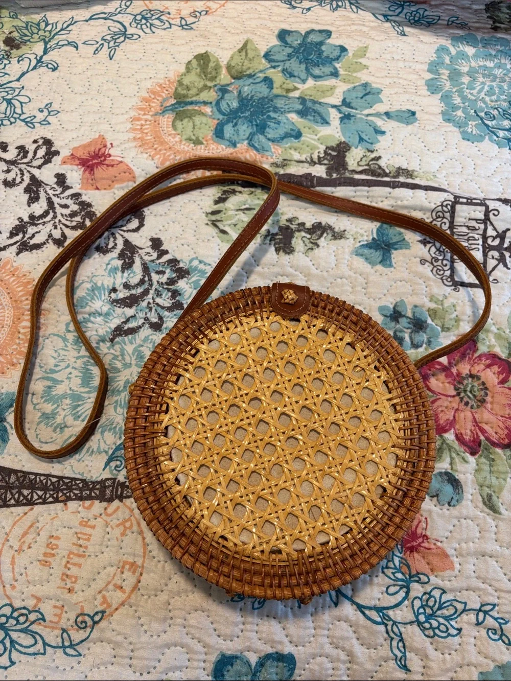 Round Handwoven Rattan Crossbody Bag in Tan/Brown